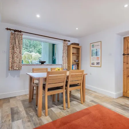 2 Bed In Oc-r33740 Casa de Férias